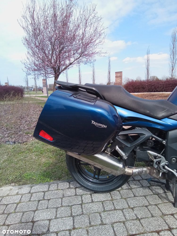 Triumph Sprint - 12