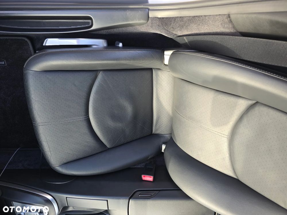 Porsche 911 Carrera 4 S Tiptronic - 13