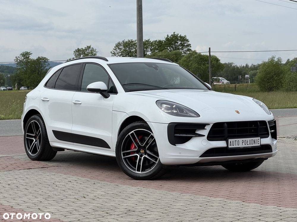 Porsche Macan - 1
