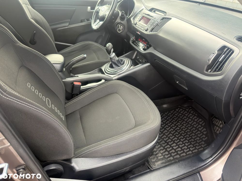 Kia Sportage 1.6 GDI 2WD Vision - 25