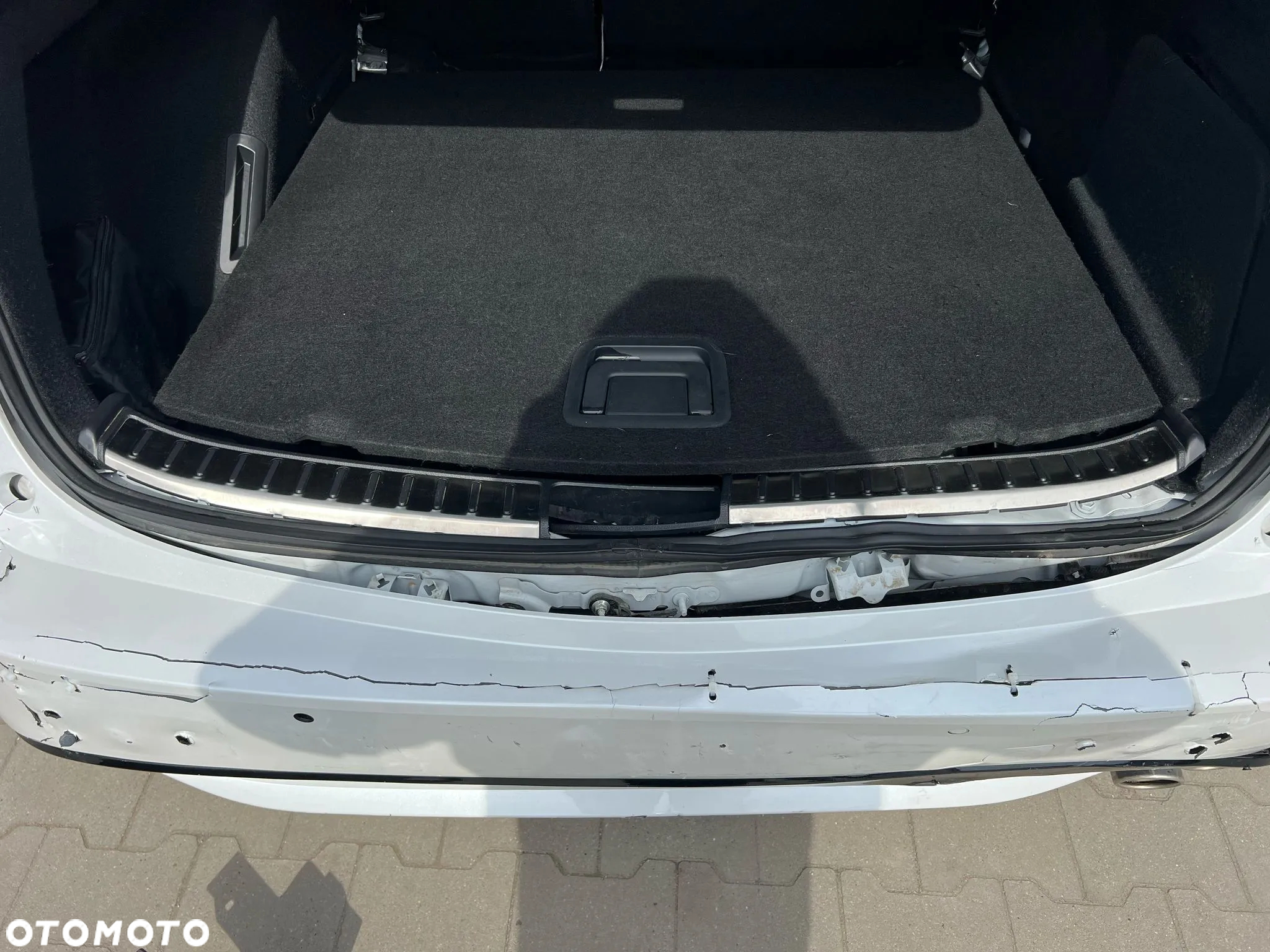 Toyota Corolla 2.0 Hybrid Lounge - 8