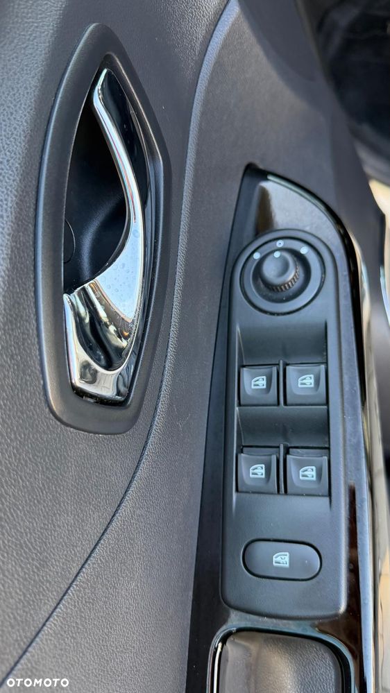 Renault Captur 0.9 Energy TCe Limited - 20