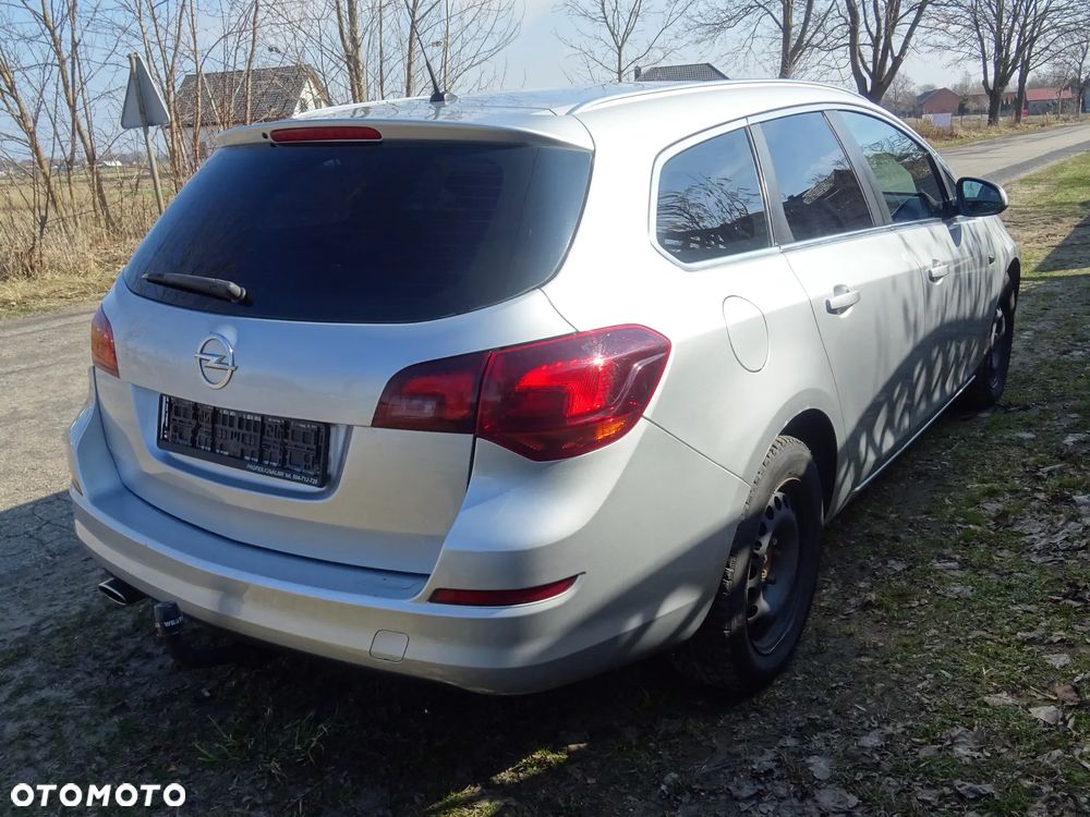 OPEL ASTRA J KOMBI KLAPA TYŁ TYLNA POKRYWA BAGAŻNIKA Z 176 - 5