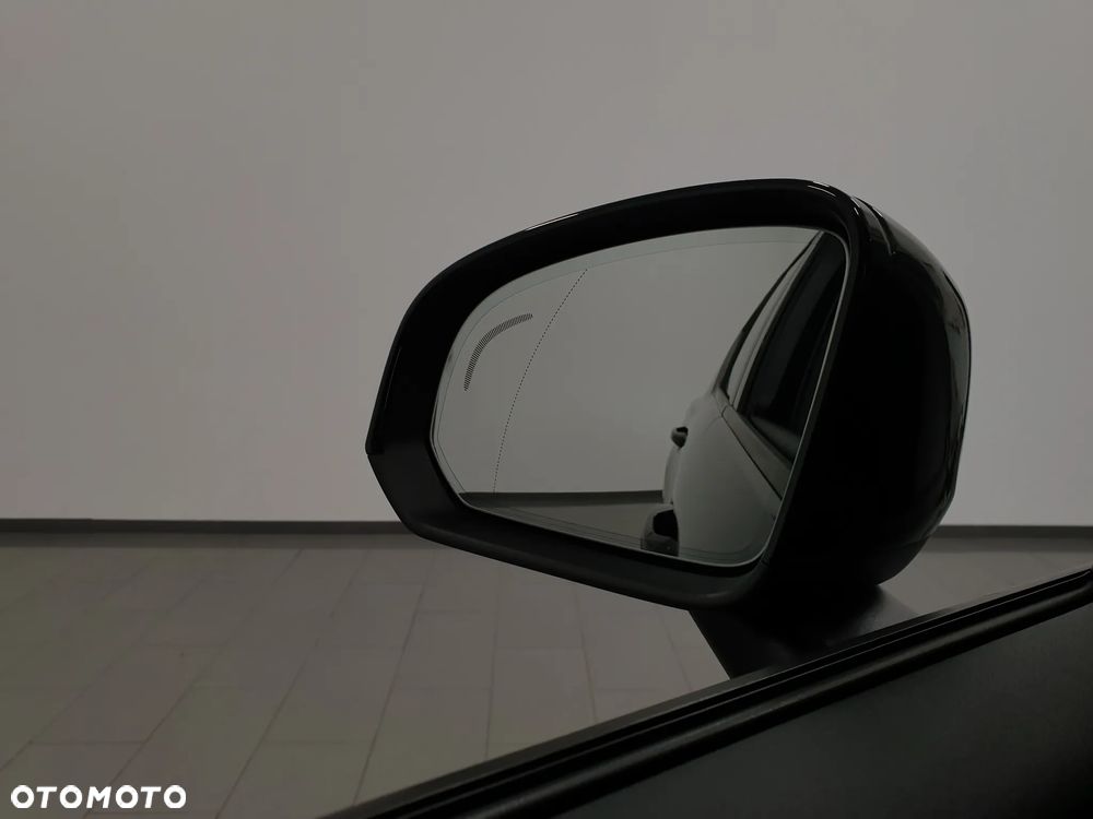 Volvo XC 40 D3 R-Design - 30