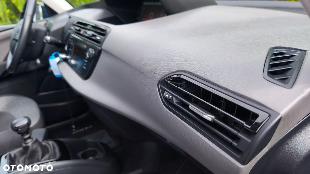 Citroën C4 SpaceTourer - 19