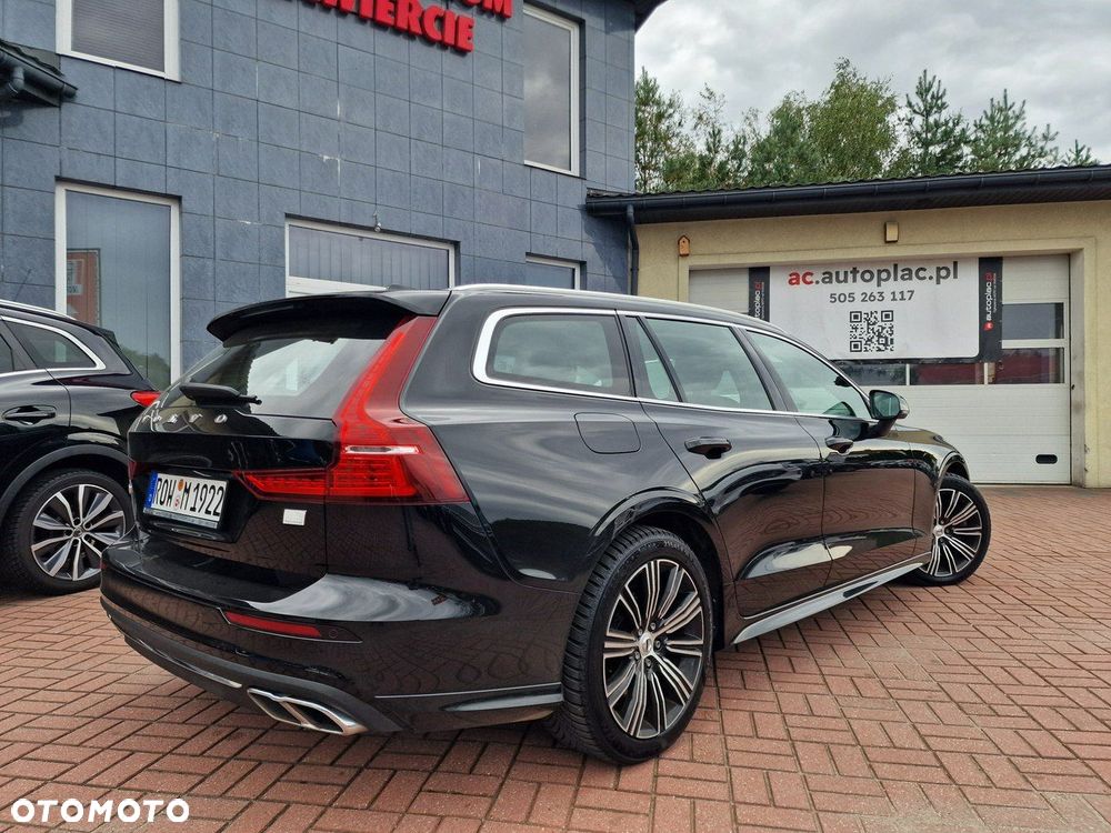 Volvo V60 T8 AWD Recharge Geartronic Inscription Expression - 16