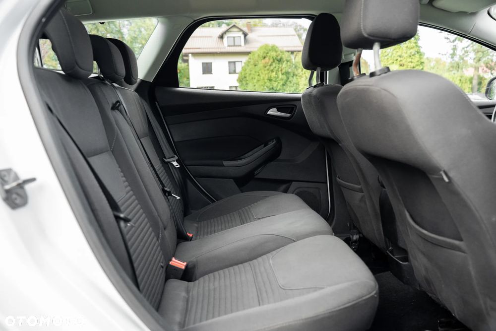 Ford Focus 2.0 TDCi Titanium ASS - 21