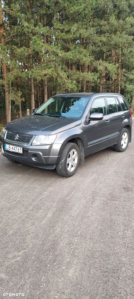 Suzuki Grand Vitara 2.0 - 1