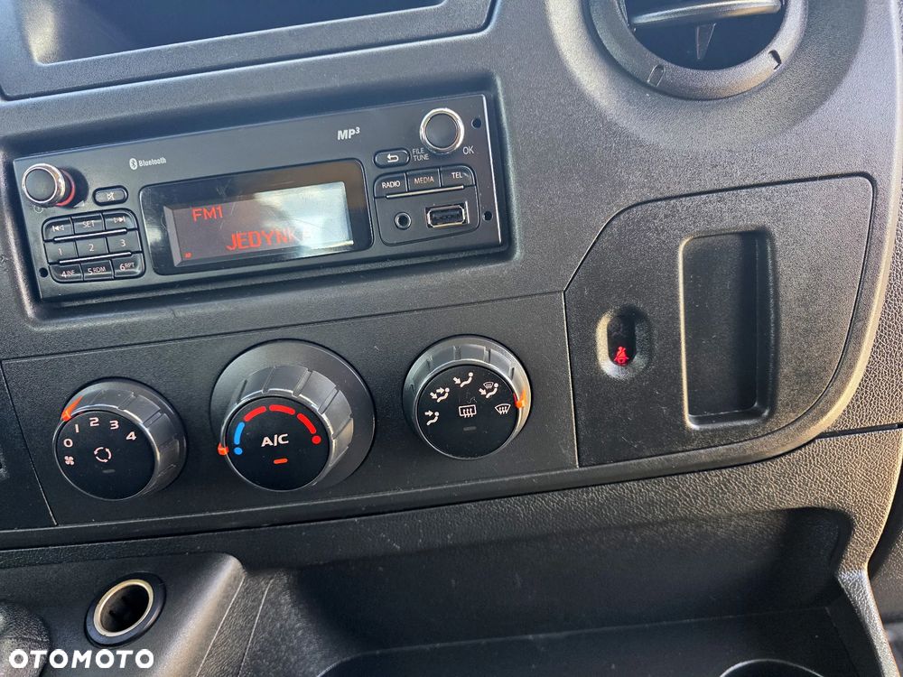 Renault MASTER 2,3 DCI 145 KONNA DOKA BRYGADÓWKA 7 OSOBOWA KLIMA WEBASTO SKRZYNIA 3,4M 150T/KM PRZEBIEGU GWARANCJA BLIŻNIAKI DO 3,5T - 27