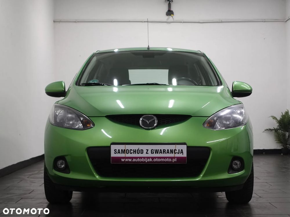 Mazda 2 - 12