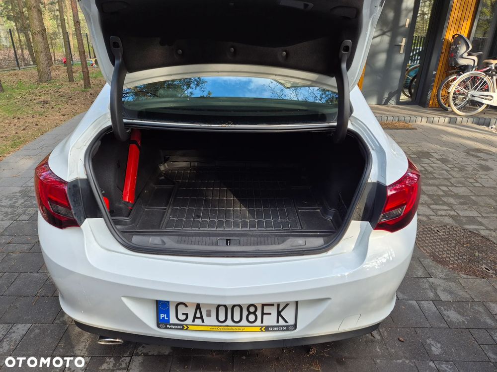 Opel Astra 1.4 T EU6 - 9