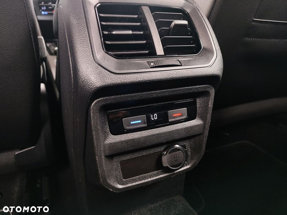 Volkswagen Tiguan 2.0 TDI SCR 4Mot R-Line DSG - 14