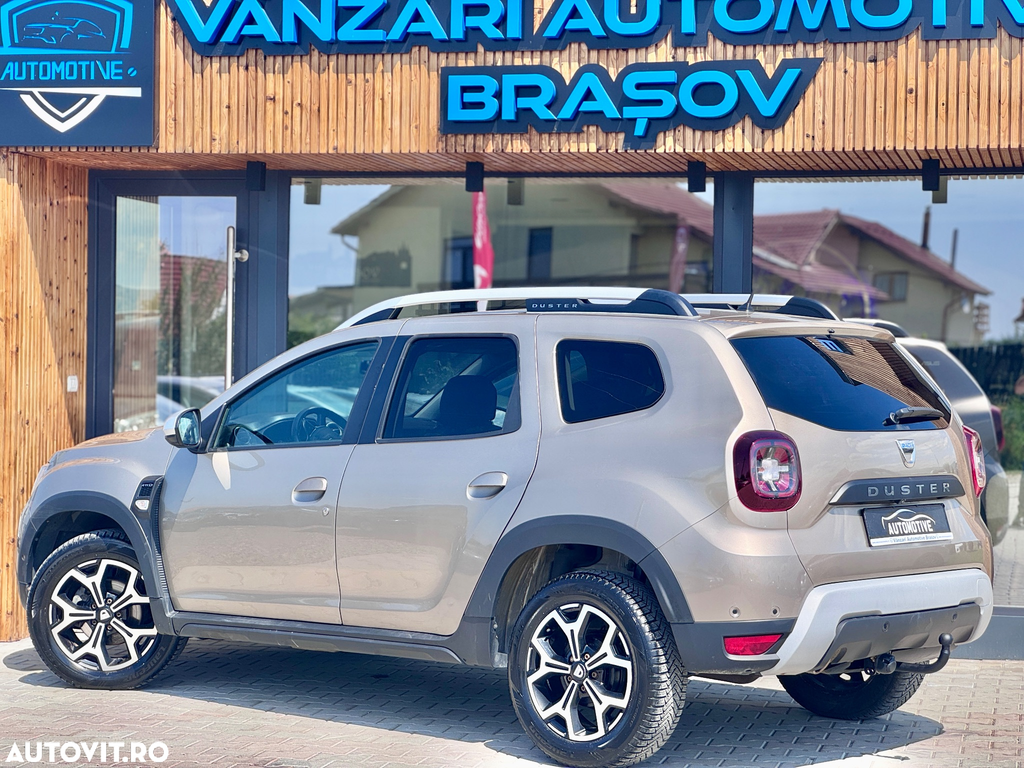 Dacia Duster 1.5 Blue dCi 4WD Prestige jante 17" - 5