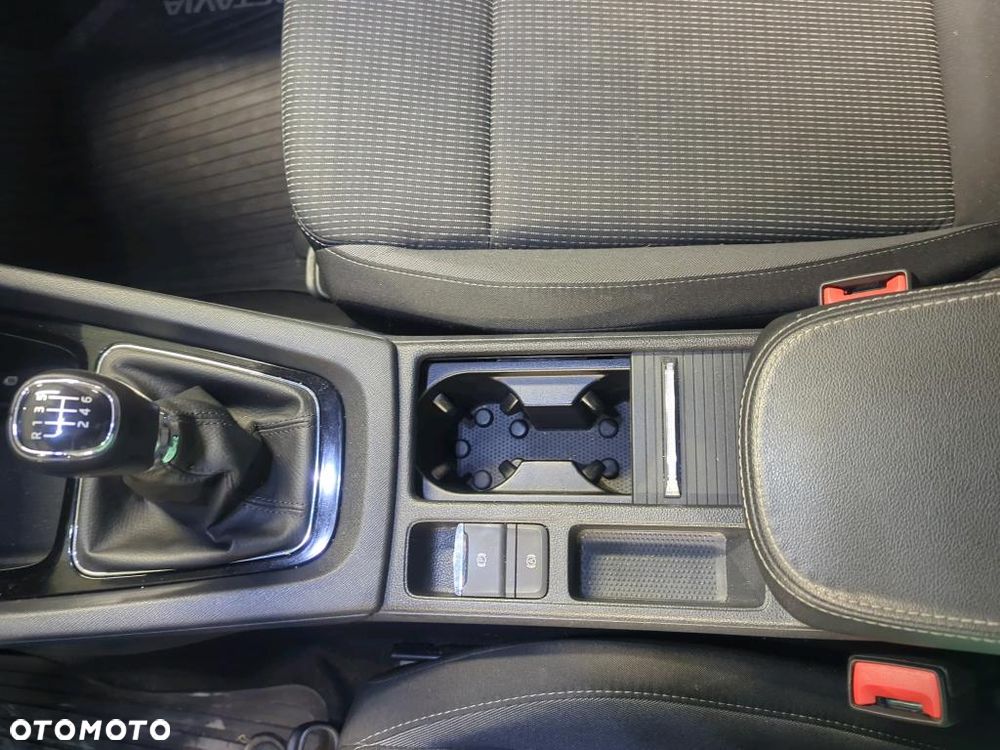 Skoda Octavia 2.0 TDI Ambition - 17