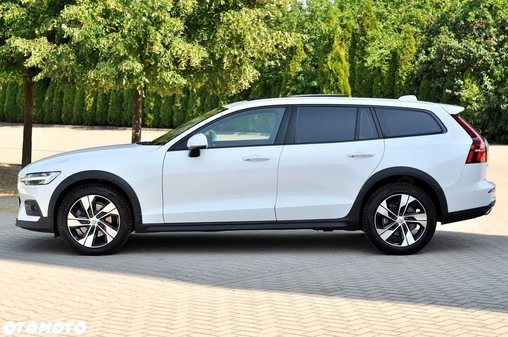 Volvo V60 Cross Country B4 D AWD Geartronic - 15