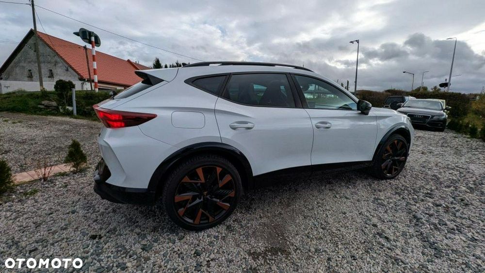 Cupra Formentor 2.0 TSI 4Drive DSG VZ Black Edition - 10