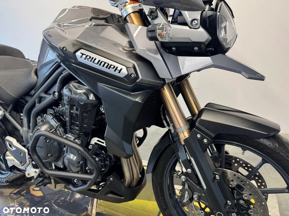Triumph Tiger - 9