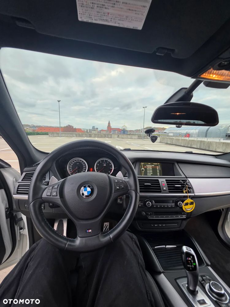 BMW X6M Standard - 21