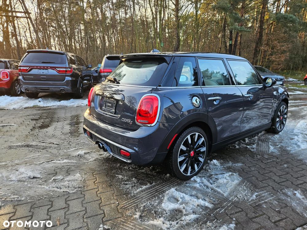 MINI Cooper S - 6