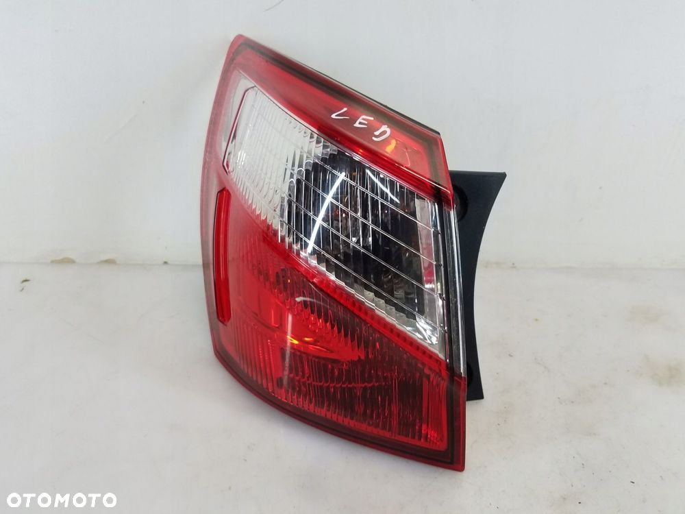 LAMPA TYŁ PRAWA NISSAN QASHQAI J10 LIFT - 2