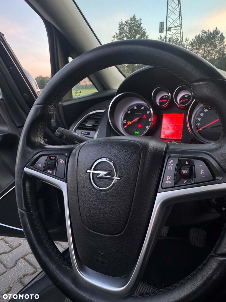 Opel Astra - 24