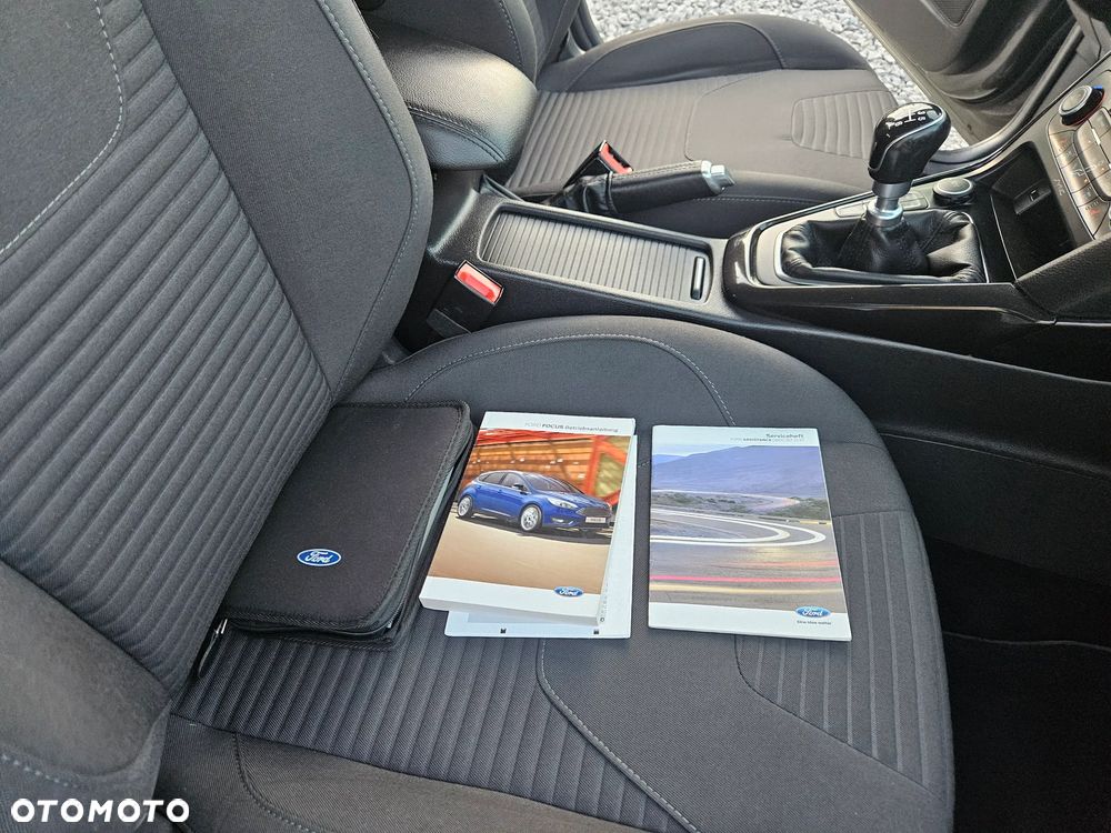 Ford Focus 1.6 TDCi DPF Titanium - 25