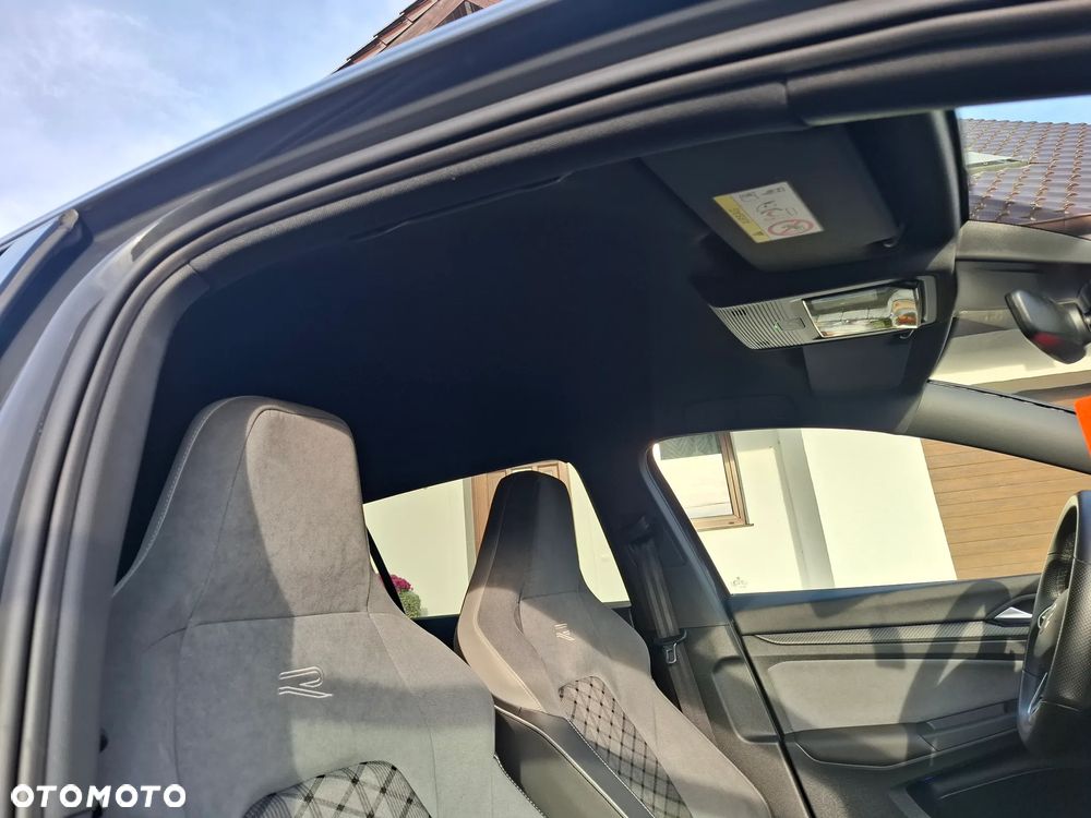 Volkswagen Golf 2.0 TDI SCR DSG R-Line - 33