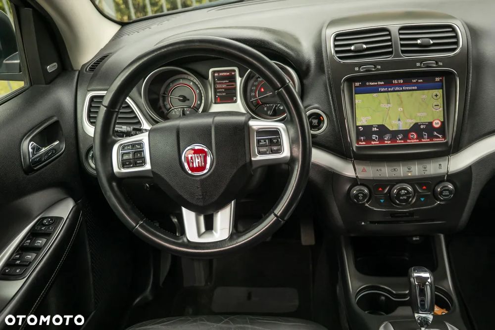 Fiat Freemont 2.0 Multijet Lounge AWD - 35