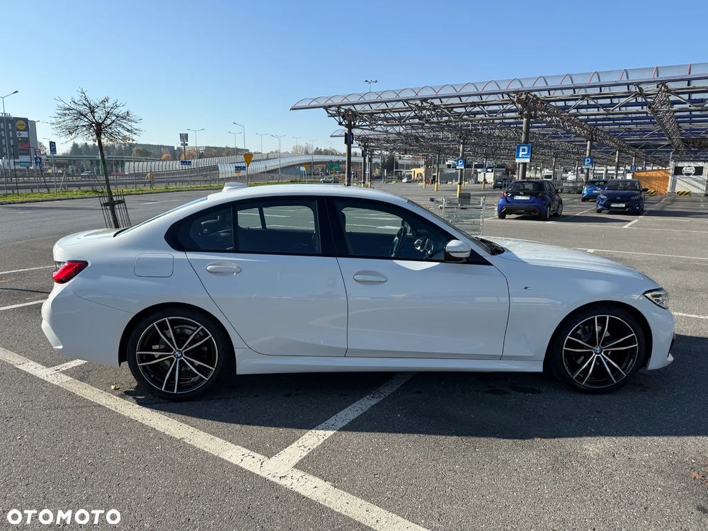 BMW Seria 3 320d xDrive M Sport - 7