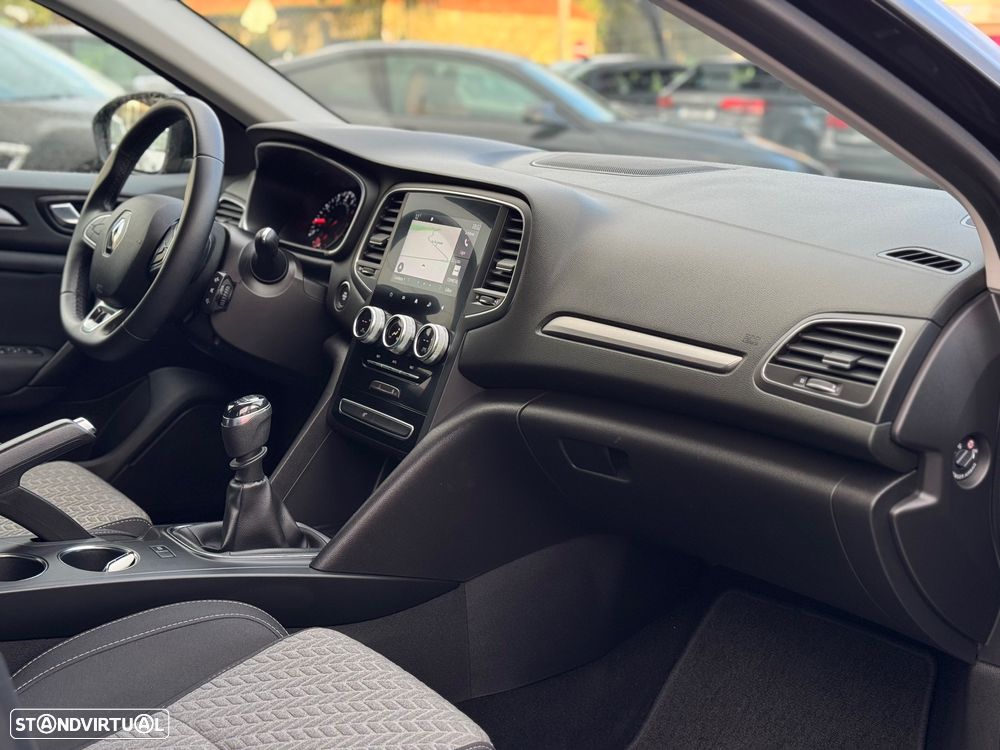 Renault Mégane Sport Tourer 1.3 TCe Limited - 19