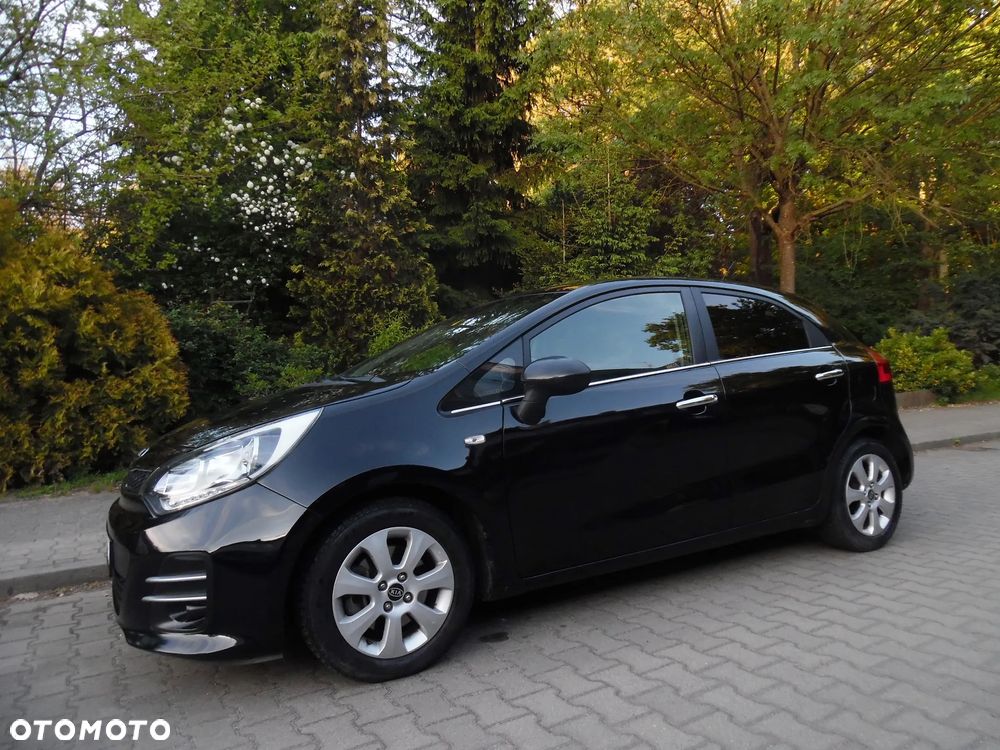Kia Rio - 2