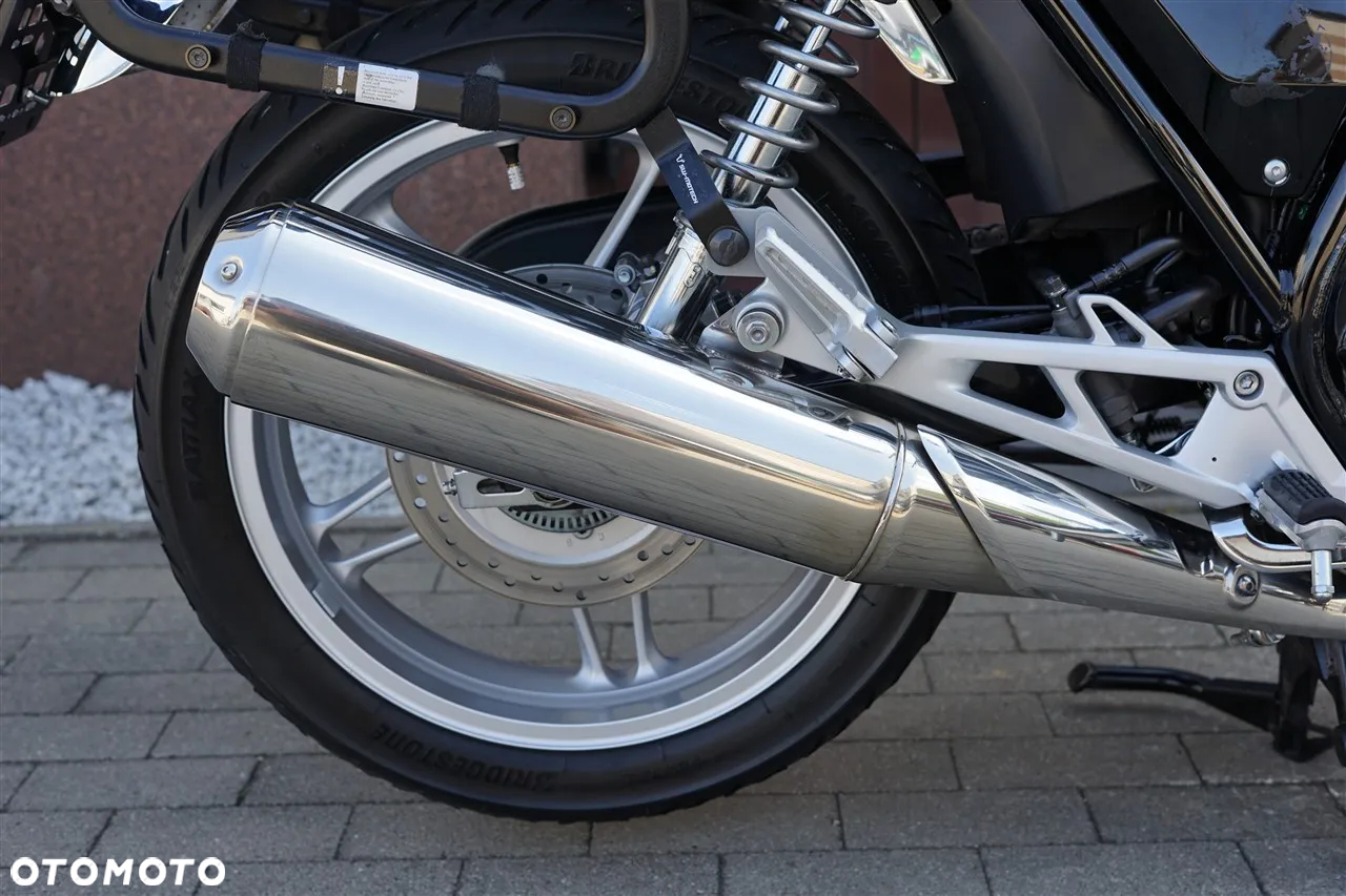 Honda CB - 8