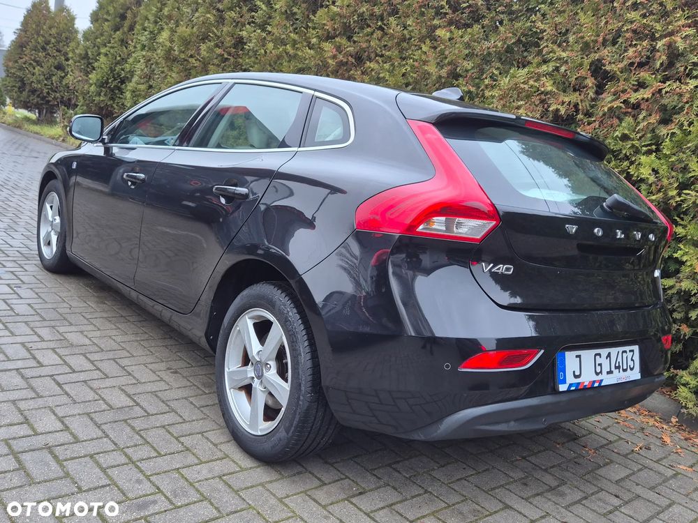 Volvo V40 D2 Drive-E Ocean Race - 9