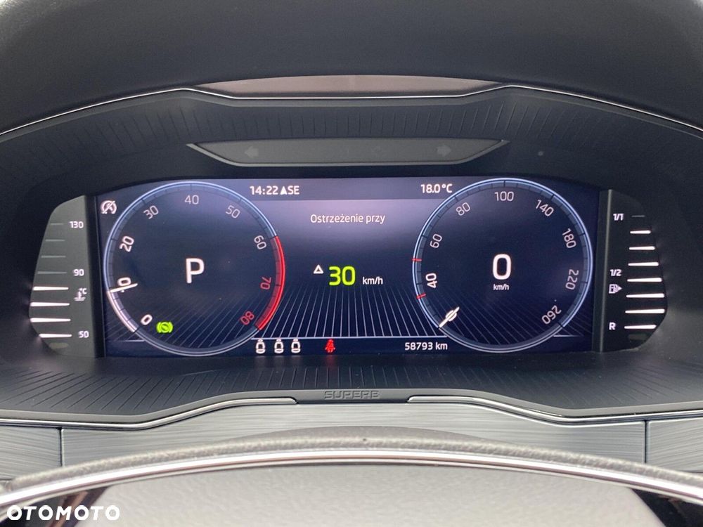 Skoda Superb 1.5 TSI Ambition DSG - 23