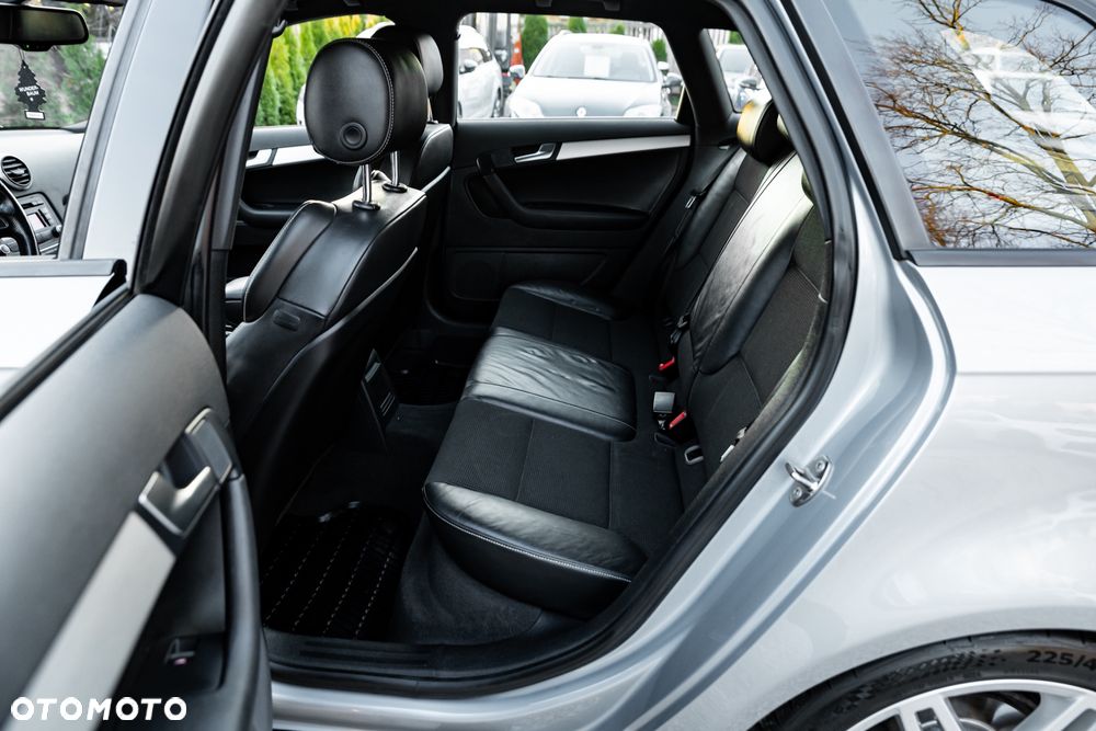 Audi A3 Sportback 2.0 TDI DPF Attraction - 20