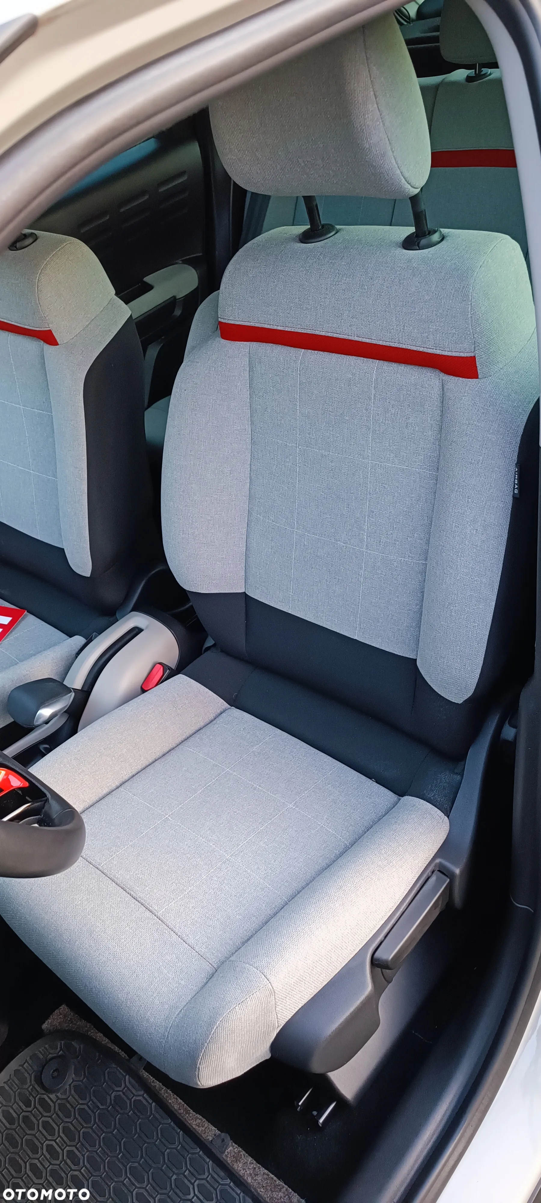Citroën C3 Aircross PureTech 110 Stop & Start EAT6 OPF Shine - 15