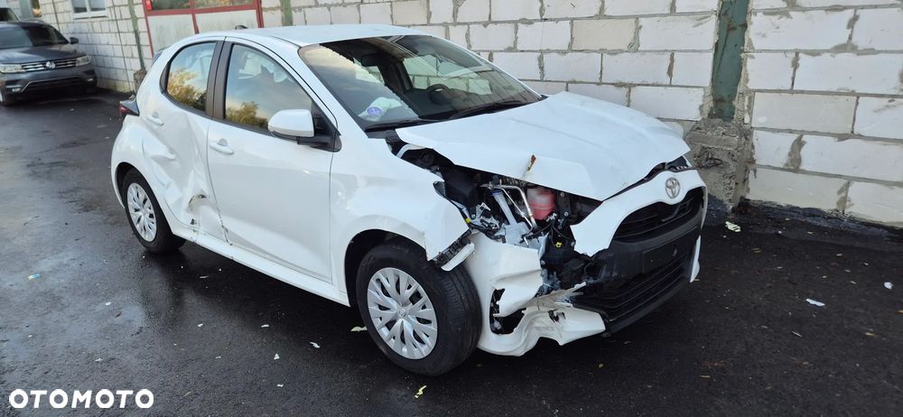 Toyota Yaris - 3