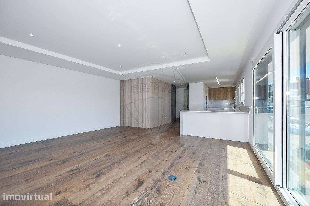 Apartamento T5 para venda - Grande imagem: 3/48