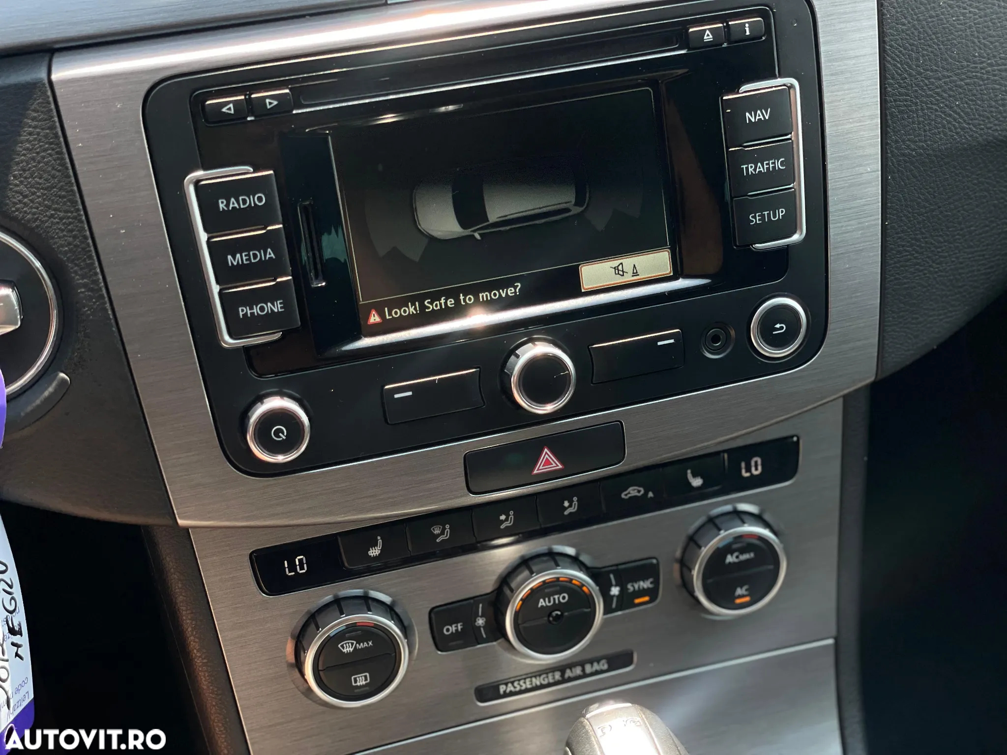 Volkswagen Passat Variant 2.0 TDI DSG BlueMotion Technology Comfortline - 15