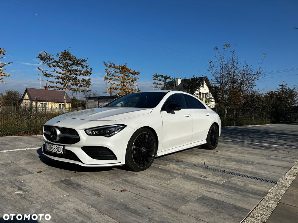 Mercedes-Benz CLA 200 7G-DCT Edition 2021 - 1