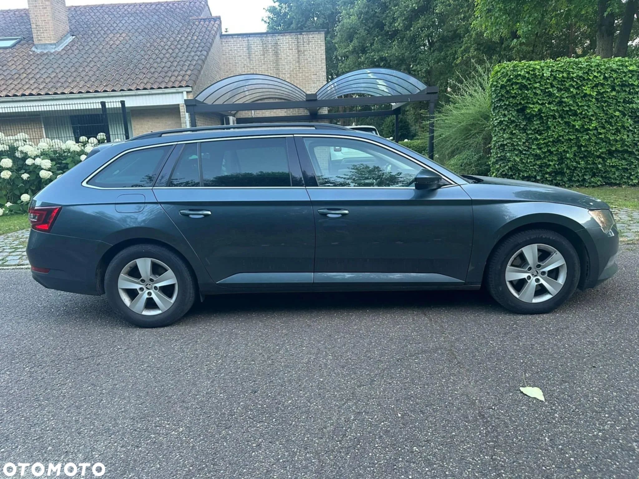 Skoda Superb - 1