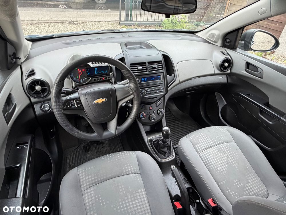 Chevrolet Aveo 1.2 LS+ - 6