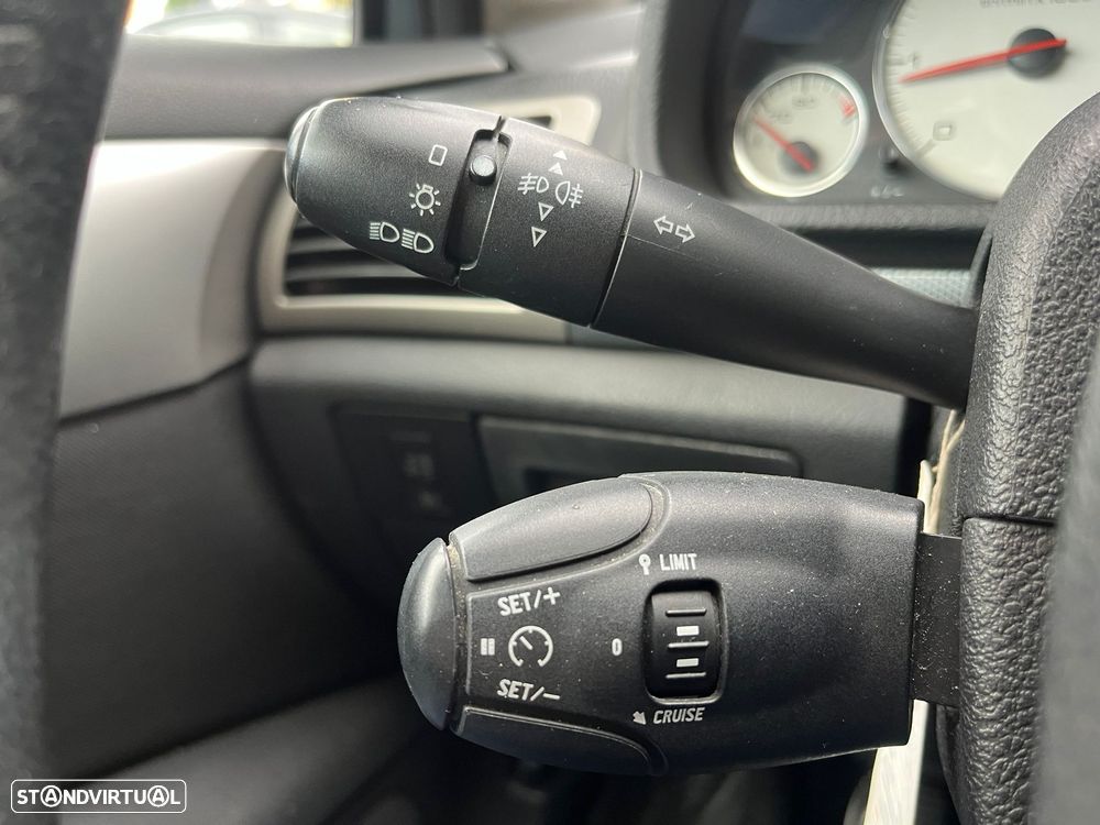 Peugeot 407 2.0 HDi Sport - 19