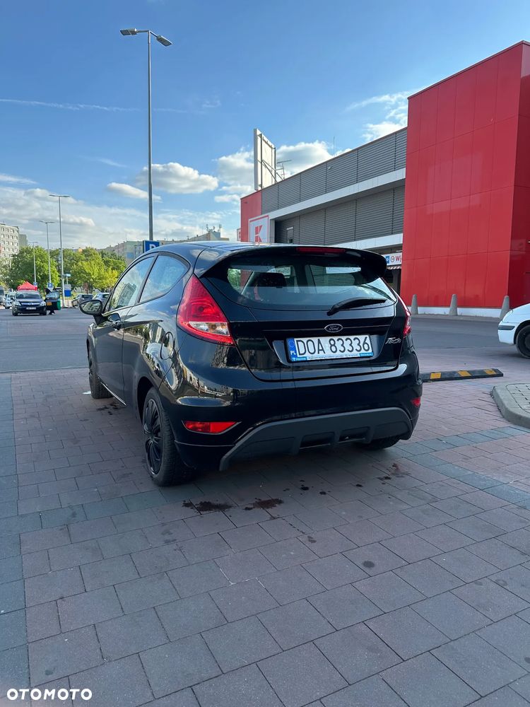 Ford Fiesta 1.4 Champions Edition - 11