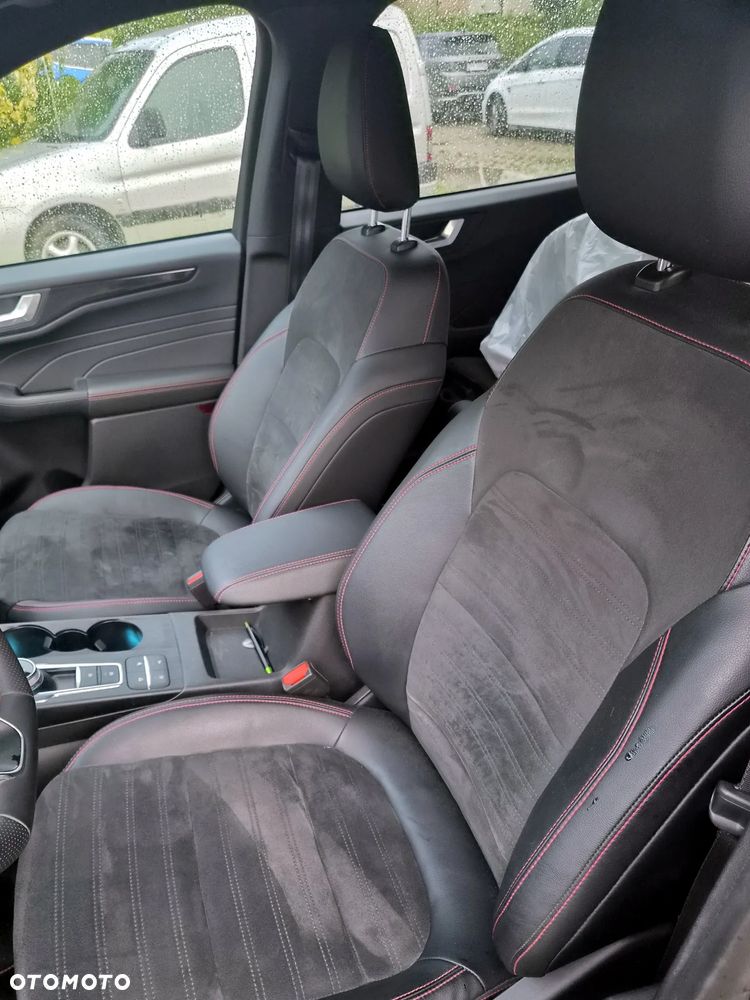 Ford Kuga 2.0 EcoBlue AWD ST-Line - 8