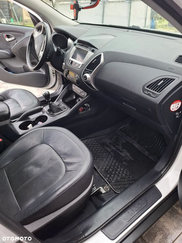 Hyundai ix35 2.0 CRDi Premium 2WD - 8