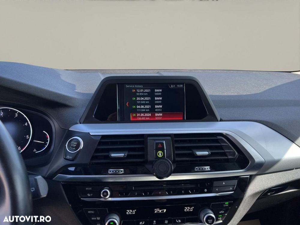 BMW X3 sDrive18d AT MHEV - 28