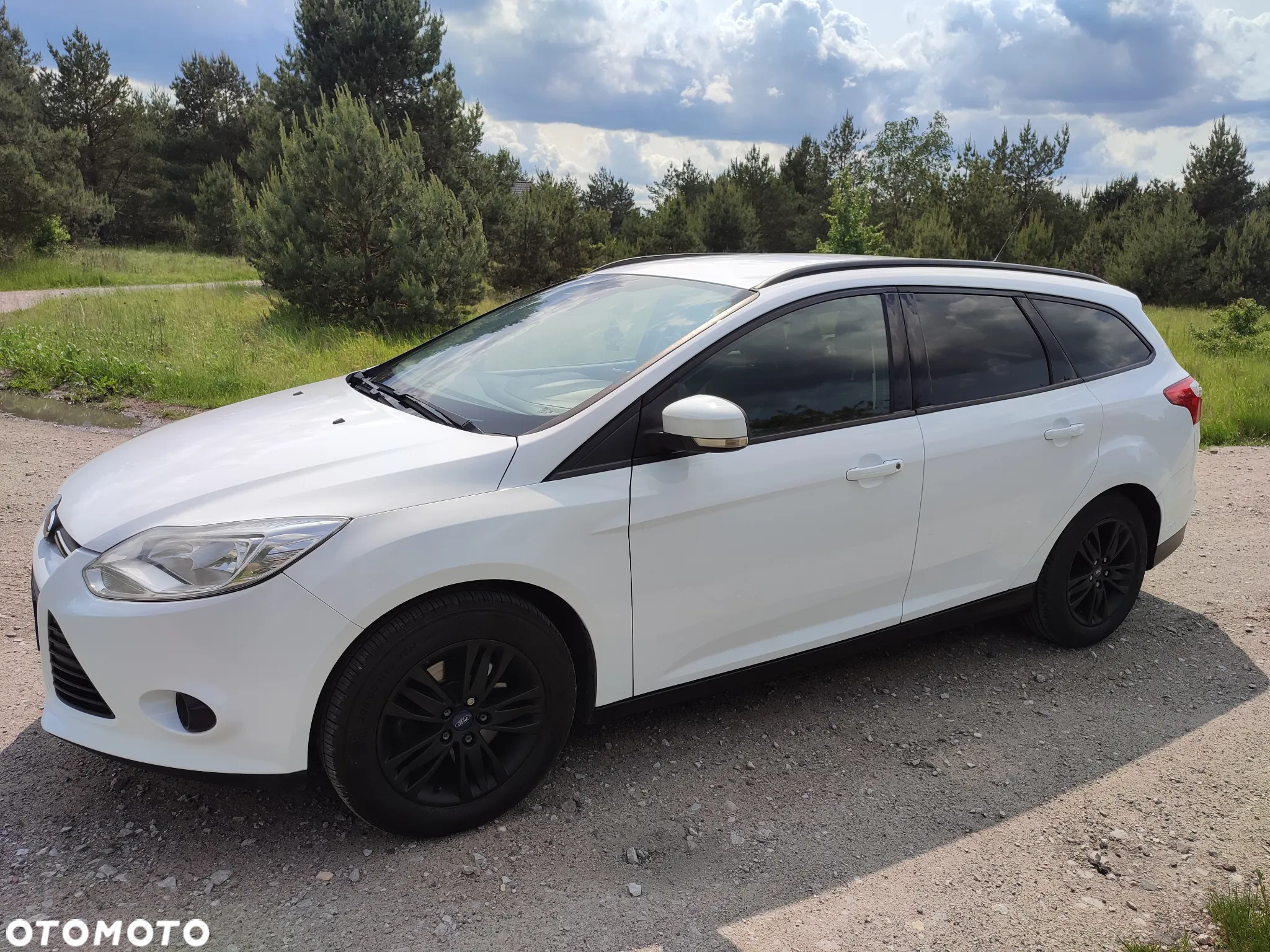 Ford Focus 1.6 Ambiente - 4