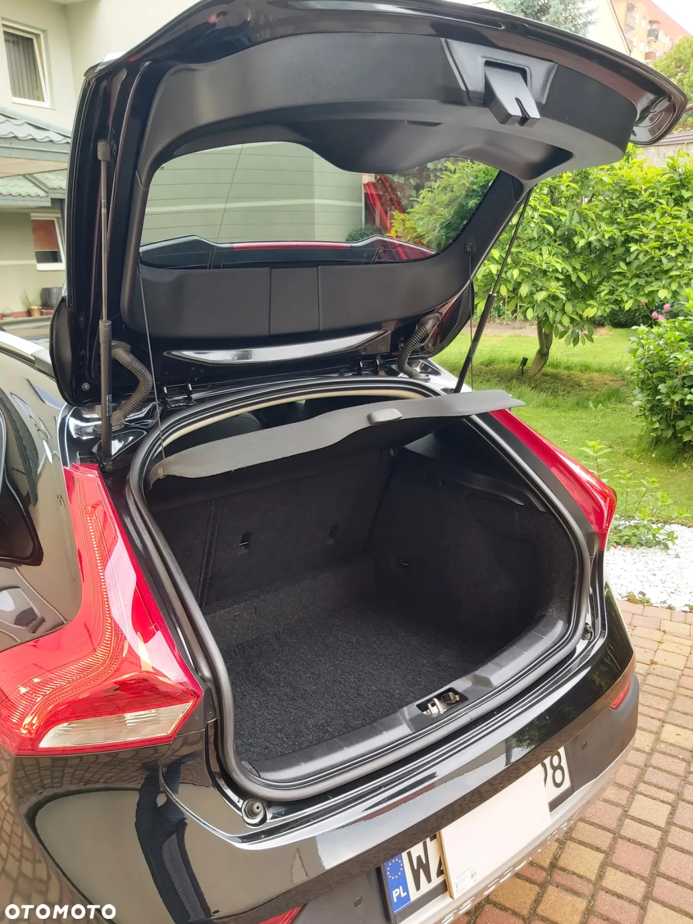 Volvo V40 D2 - 19