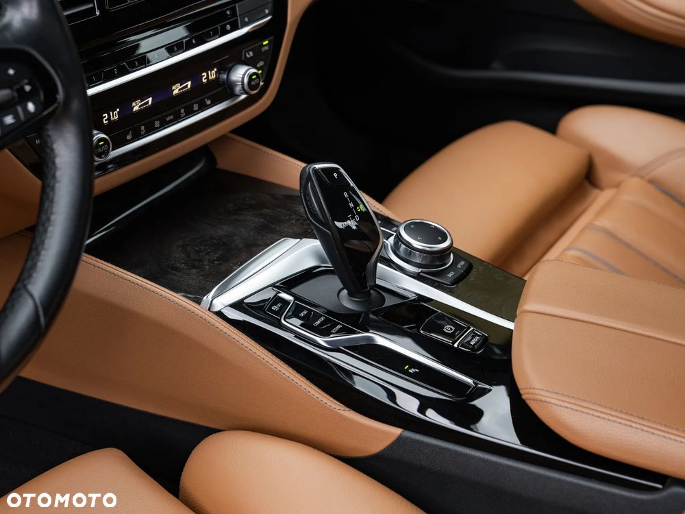 BMW Seria 5 2022